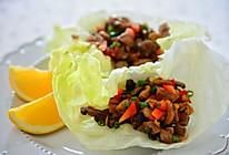 冬日也要爽口-橙香马蹄鸡丁生菜包的做法