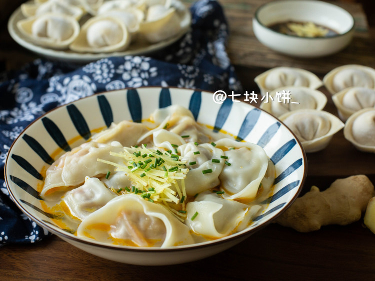 【蟹粉馄饨】的做法