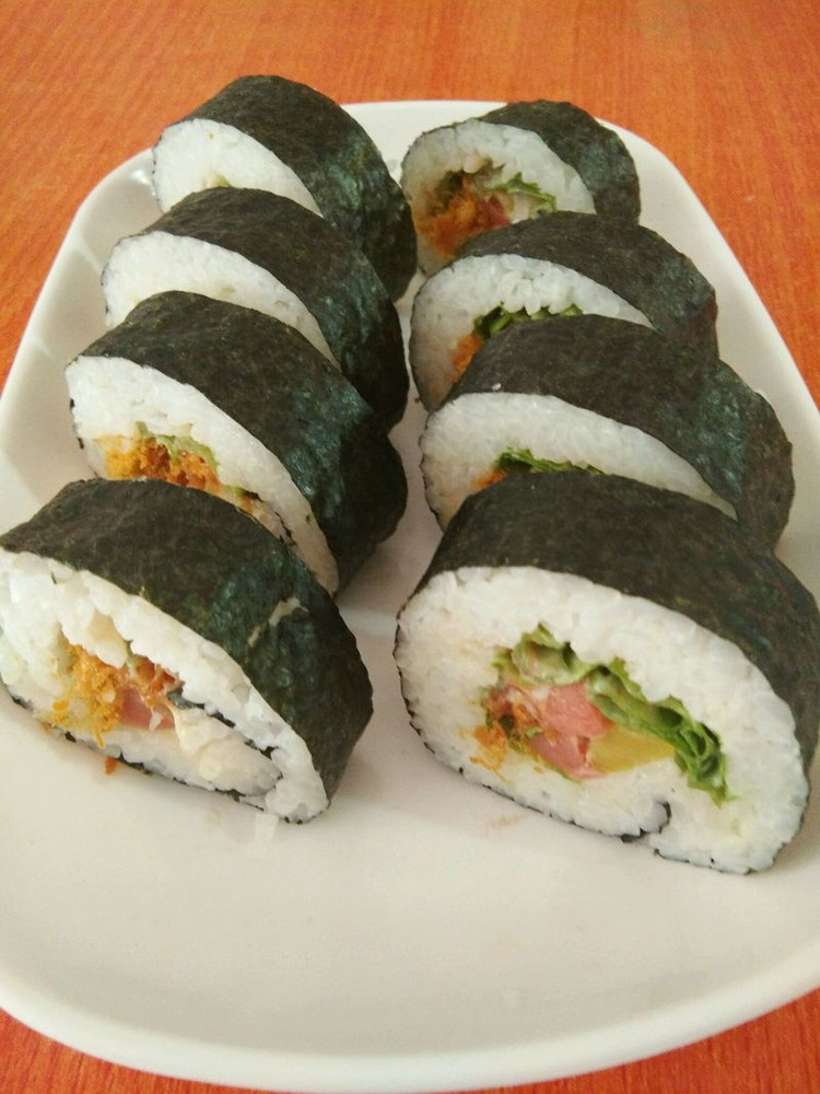 肉松寿司的做法
