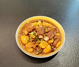 排骨炖土豆的做法