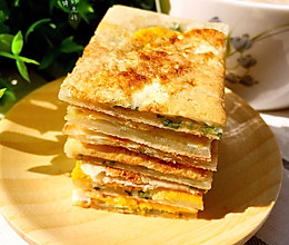 鸡蛋葱油饼（饺子皮版）的做法