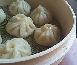 小笼汤包的做法