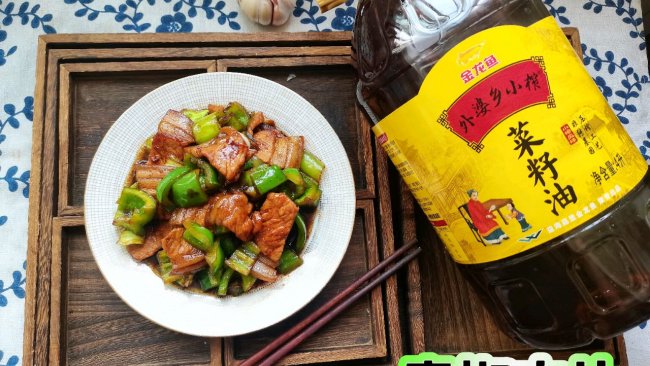 #菜油就选外婆乡，新鲜开榨抢先尝#青椒肉片的做法