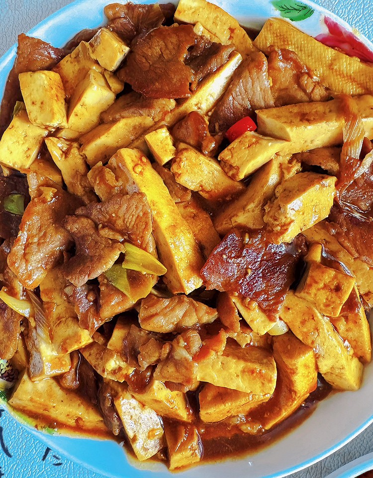 豆腐烧肉的做法