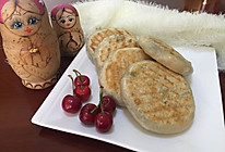 韭菜虾仁馅饼的做法