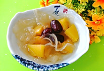 #合理膳食 营养健康进家庭#银耳黄桃红枣羹的做法
