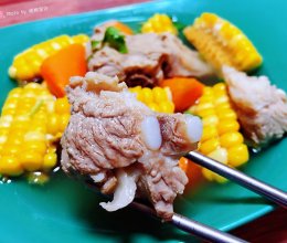 #刘畊宏女孩减脂饮食#玉米胡萝卜排骨汤的做法