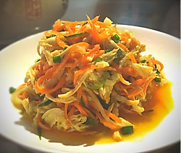 丝丝心动：凉拌鸡丝的做法