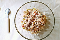 三丁鸡腿闷饭的做法