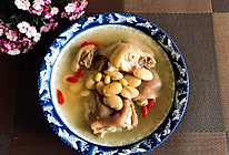 黄豆白芸豆猪蹄汤的做法