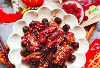 #给年味整点鲜的#节节高升 | 甜而不腻的话梅小排的做法