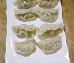 茼蒿猪肉蒸饺的做法