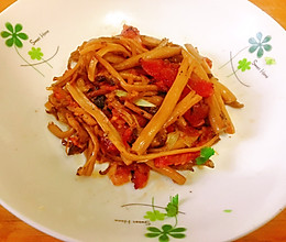腊肠茶树菇的做法