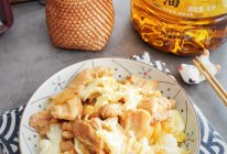 #向往的生活 就是外婆乡#咸菜五花肉手撕包菜的做法