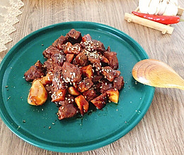 #巨下饭的家常菜#黑椒杏鲍菇牛肉粒的做法