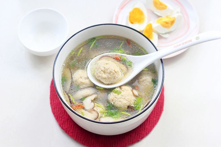 香菇丸子汤的做法