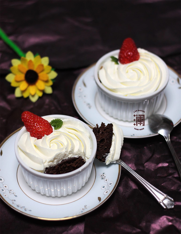 微波卡布奇诺蛋糕：给你一个下午茶的理由的做法