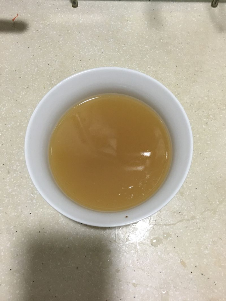 响螺瘦肉海底椰汤的做法