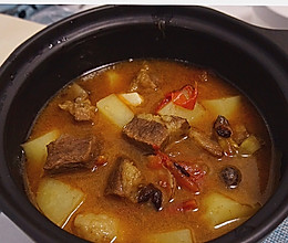 西红柿土豆牛腩的做法