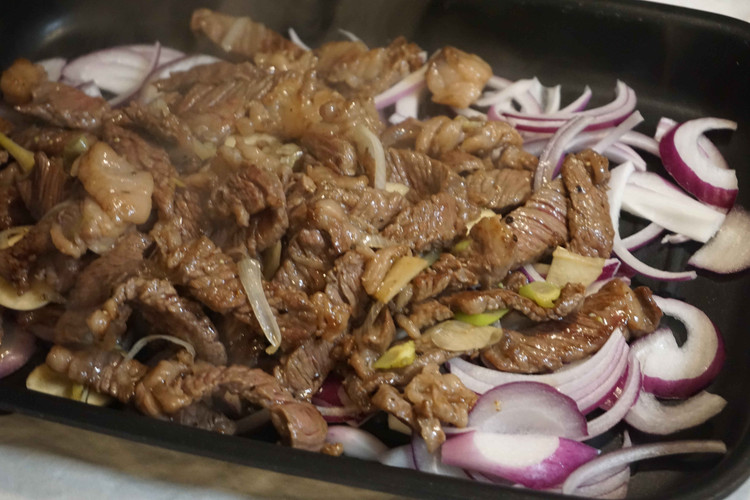 炙子风味烤牛肋条的做法