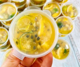 #解腻开胃就吃它#解腻解渴的柠檬蜂蜜百香果的做法