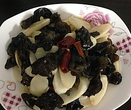 山药炒木耳的做法