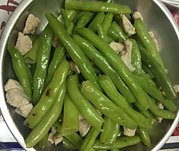 豆角炒肉的做法