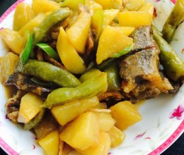 土豆烧芸豆的做法