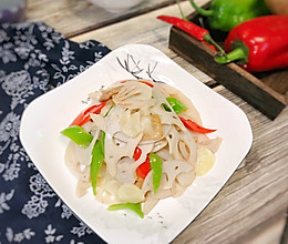 #换着花样吃早餐#加点肥膘炒莲藕，原来味道可以这么好！的做法