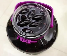 熬制潮汕特色的乌橄榄的做法
