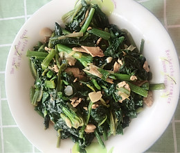 菠菜炒肉的做法
