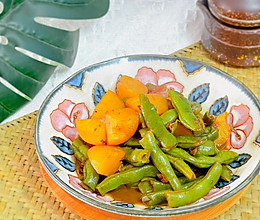 东北菜猪油土豆炖豆角的做法