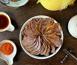 #一道菜表白豆果美食#团年饭不可缺的凉菜～卤牛腱子的做法