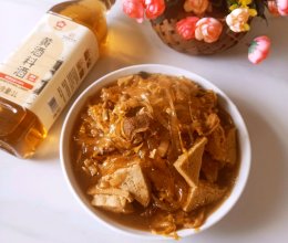 #红梅黄酒料酒家宴争霸赛#炖酸菜的做法