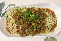 肉酱面的做法