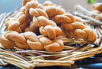 红糖小麻花#厉害了我的零食#的做法