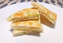平底锅就能做——外酥内软的葱香发面饼的做法