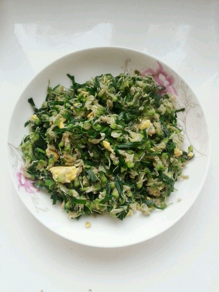炒槐花韭菜鸡蛋的做法