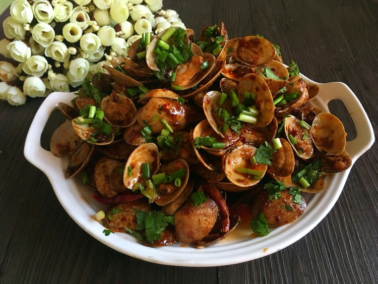辣炒花蛤的做法