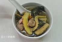 菜干无花果排骨汤｜润肺止咳的做法
