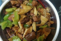甜笋焖肉的做法