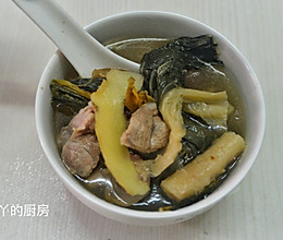 菜干无花果排骨汤｜润肺止咳的做法