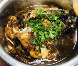 鱼头泡饼的做法