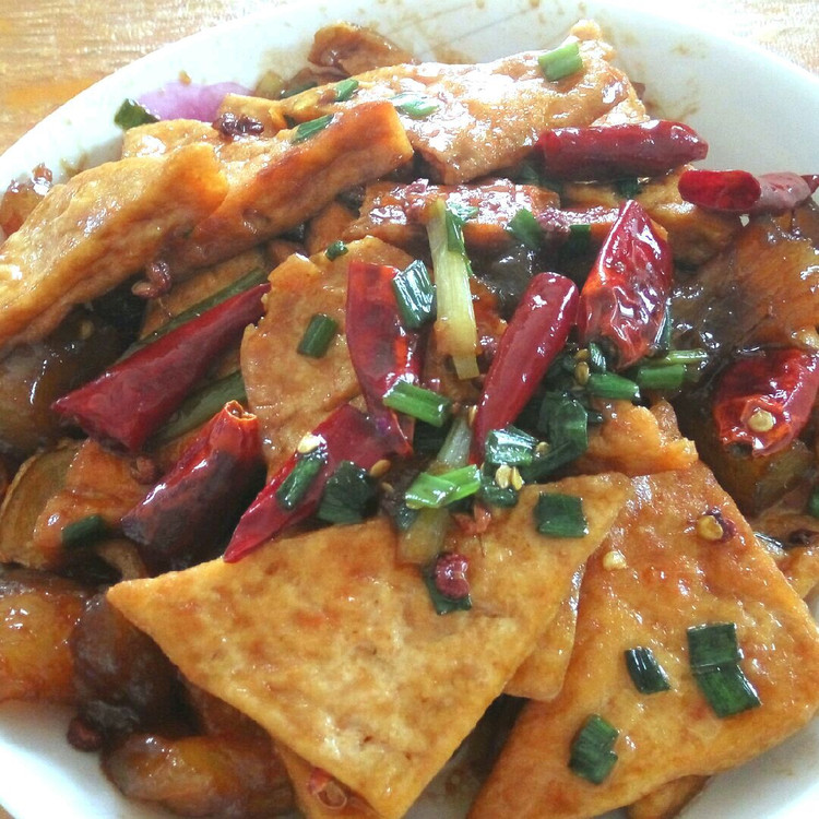蹄筋烧豆腐的做法