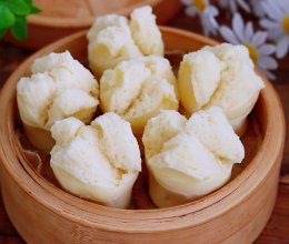 蛋糕口感的开花棉花杯的做法