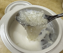 燕窝牛奶的做法