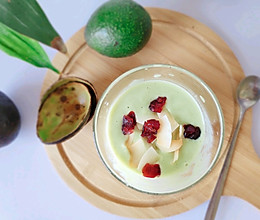 牛油果香蕉奶昔#做道懒人菜,轻松享假期#的做法