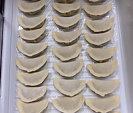 芹菜肉馅饺子的做法