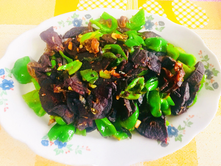 家常菜「干煸肺子」的做法
