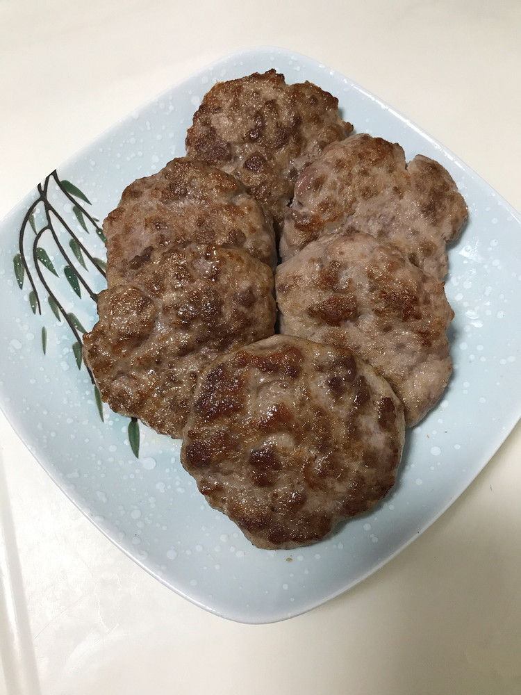 宝宝牛肉饼的做法